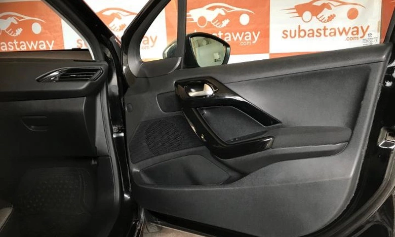 2017 Peugeot 208