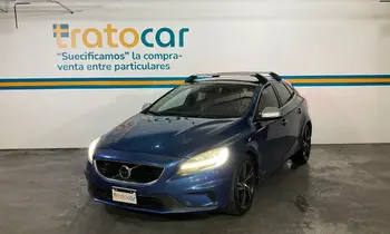 2017 Volvo V40