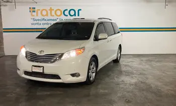 2014 Toyota Sienna