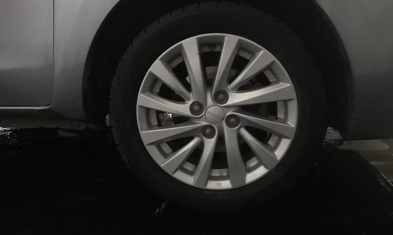 2015 Dodge Attitude