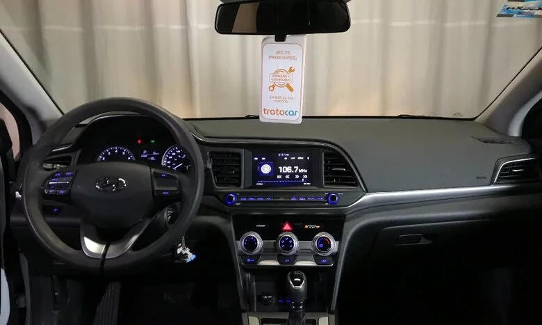 2019 Hyundai Elantra
