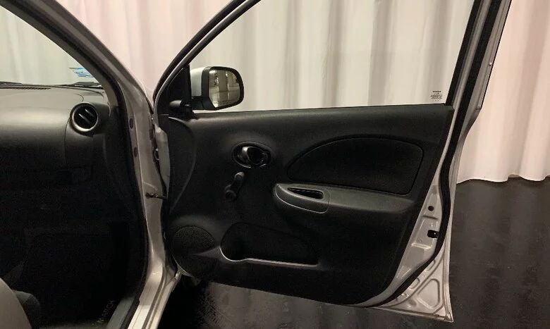 2019 Nissan March