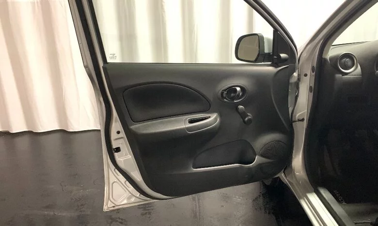 2019 Nissan March