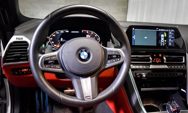 2019 BMW M850i