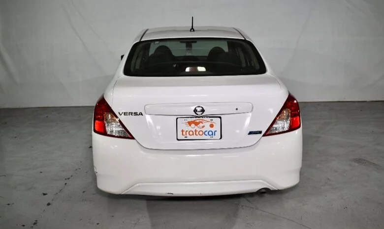 2016 Nissan Versa