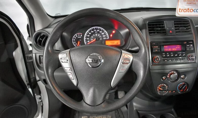 2016 Nissan Versa