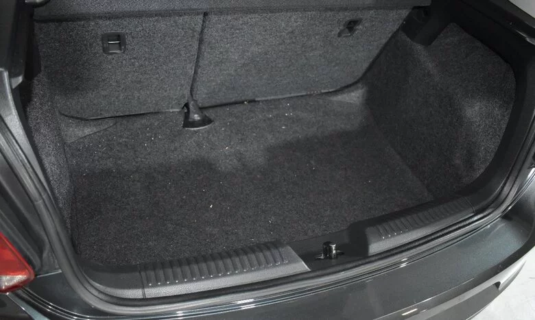 2017 Volkswagen Polo