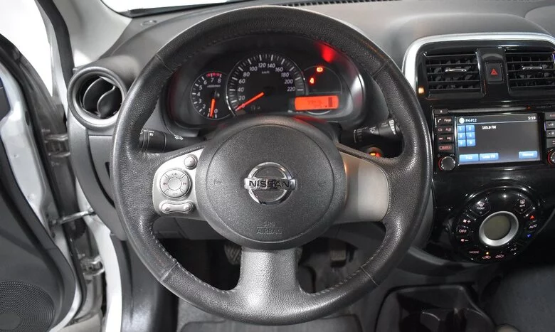 2014 Nissan March