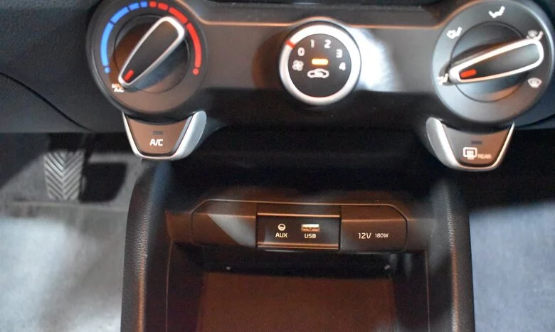 2020 Kia Rio