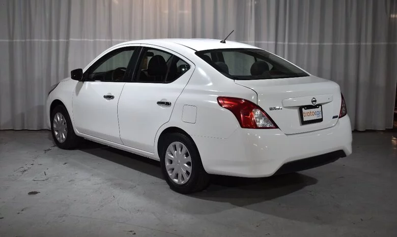 2016 Nissan Versa