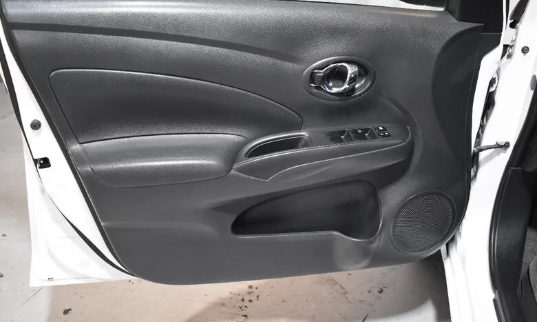 2016 Nissan Versa