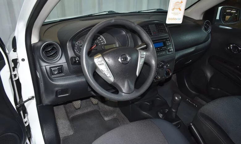 2016 Nissan Versa