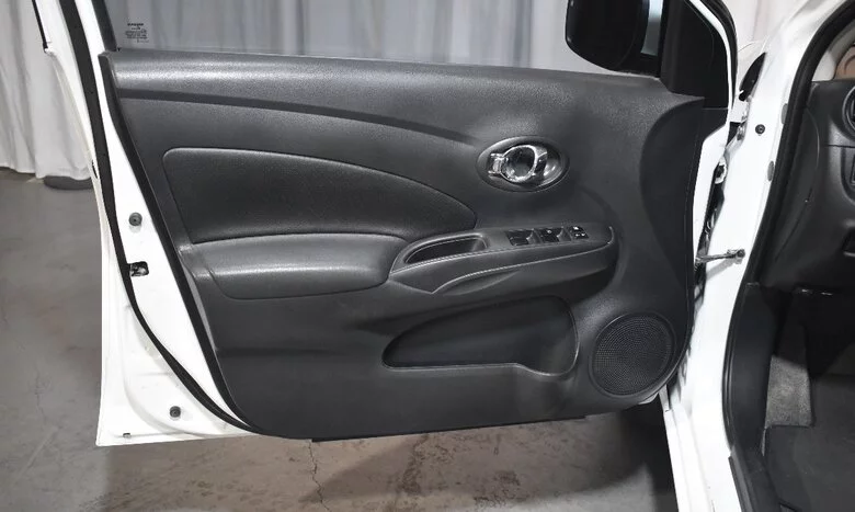 2015 Nissan Versa