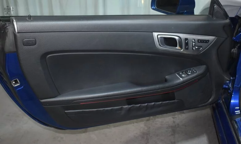 2020 Mercedes Benz SLC 300