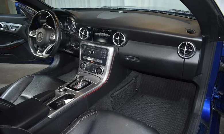 2020 Mercedes Benz SLC 300
