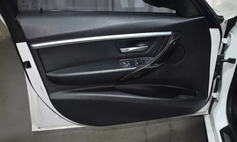 2016 BMW 320iA