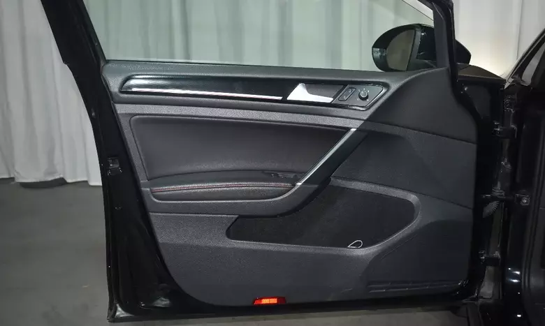 2016 Volkswagen Golf GTI A7