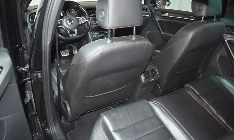 2016 Volkswagen Golf GTI A7
