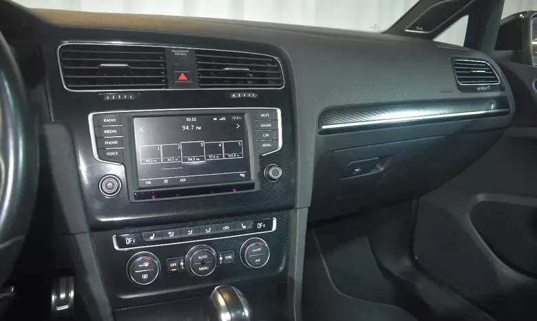 2016 Volkswagen Golf GTI A7